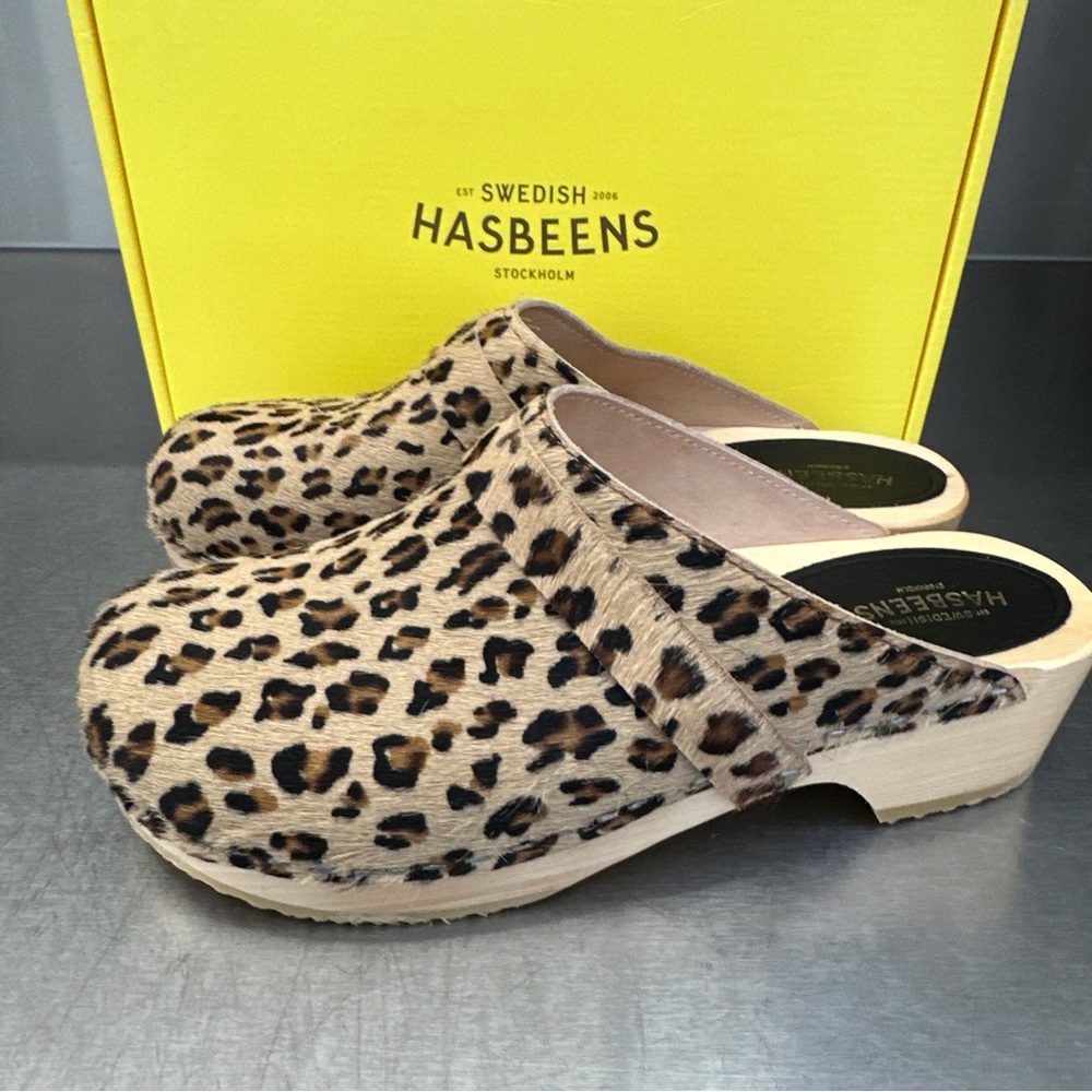 Swedish Hasbeens “Husband Clogs”. Worn once- original box